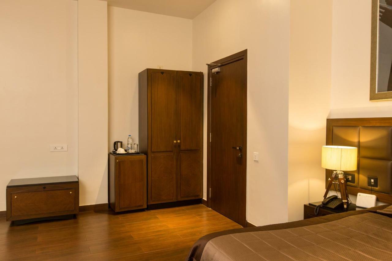 Park Suites Calcutta  Esterno foto